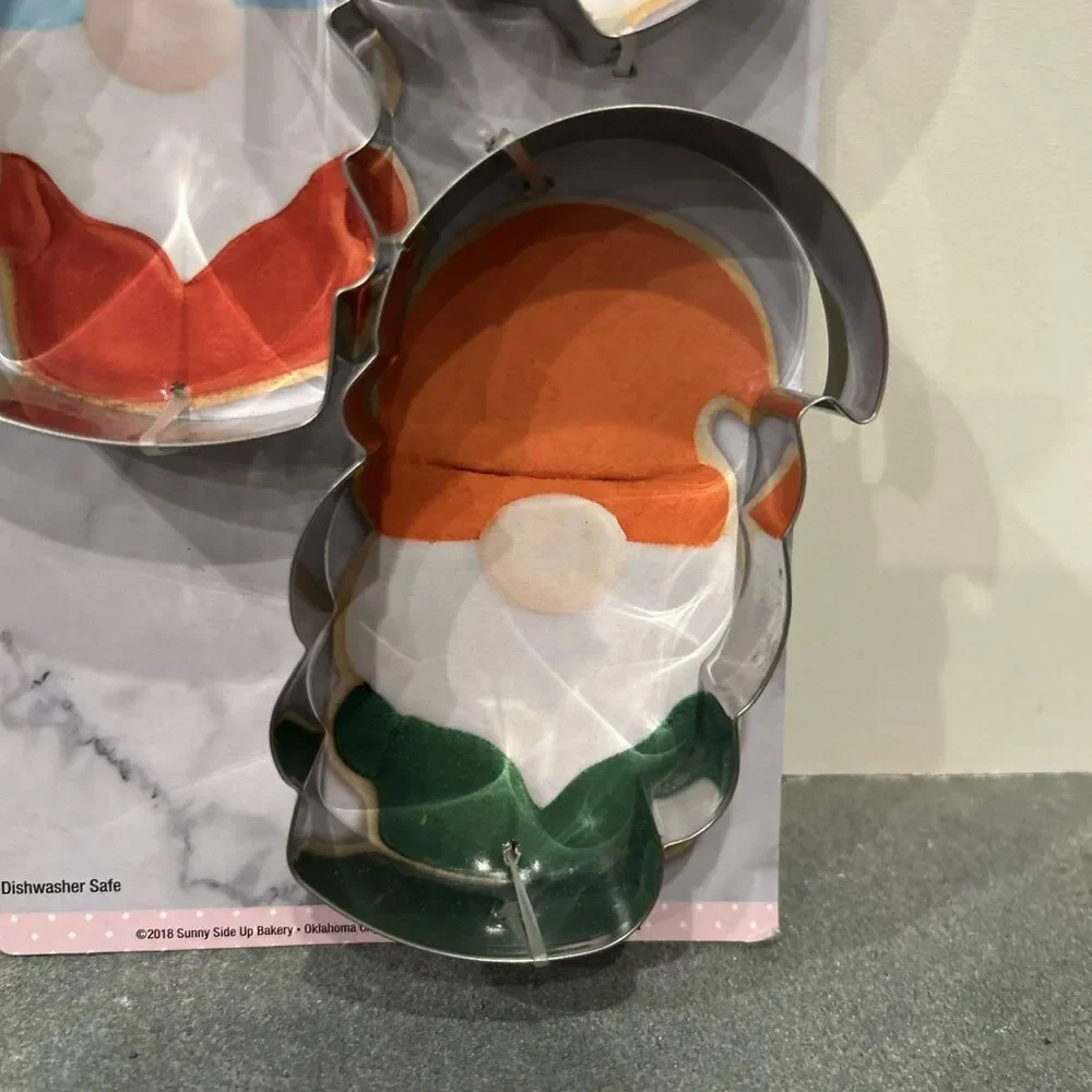 Sunny Side Up Bakery gnome cookie